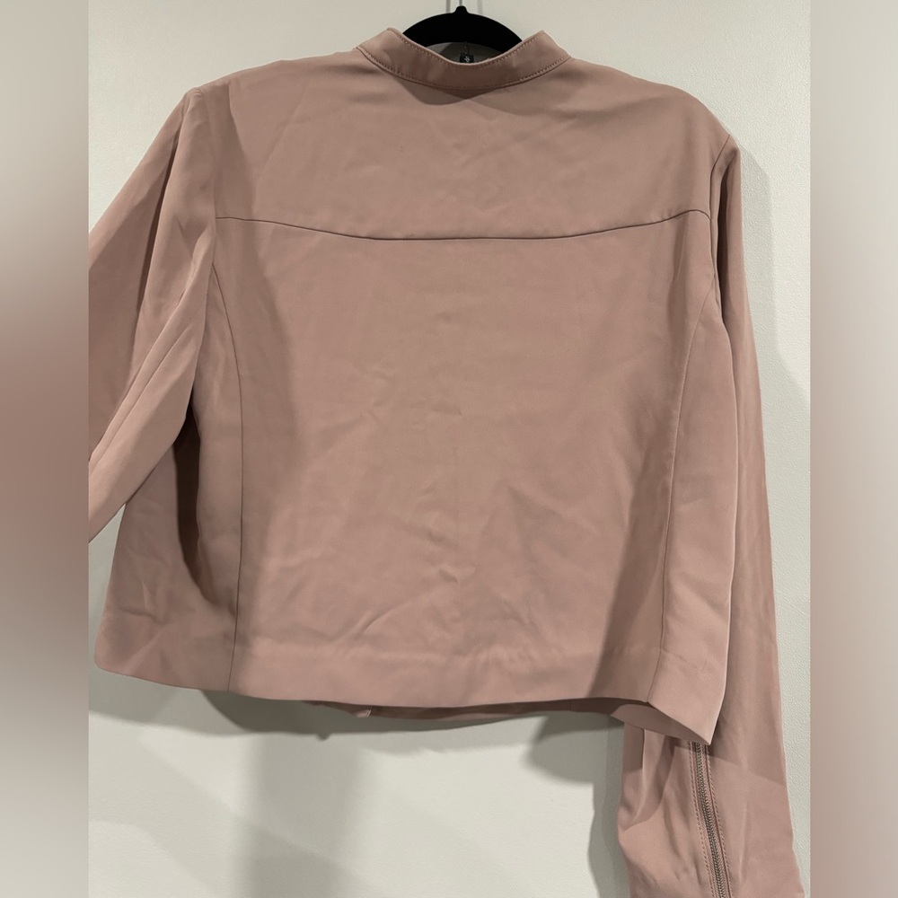 Express - Statement Jacket - Picture 3 of 5